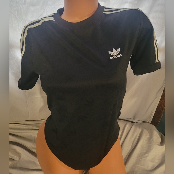 Woman's ADIDAS Stretch Bodysuit Size Small - Picture 1 of 6